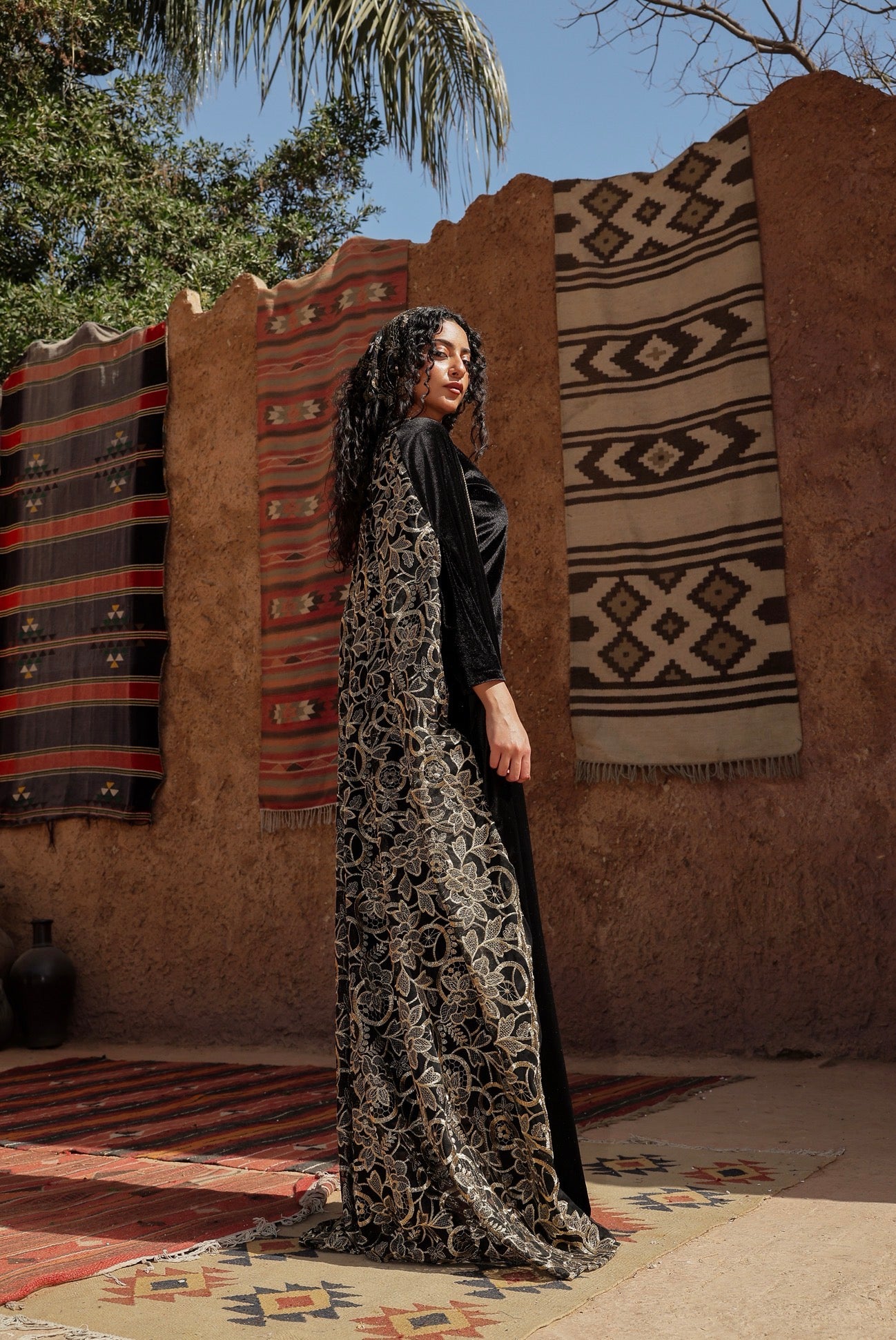 "تمر حنة" Tamr henna kaftan