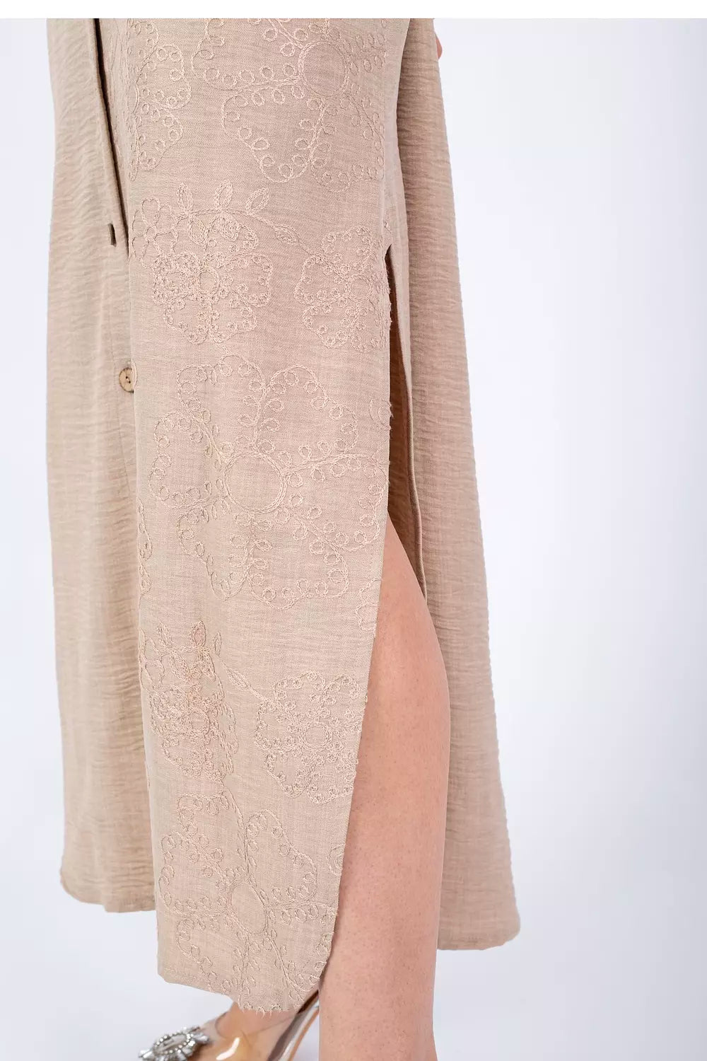 Embroidered beige shirt dress