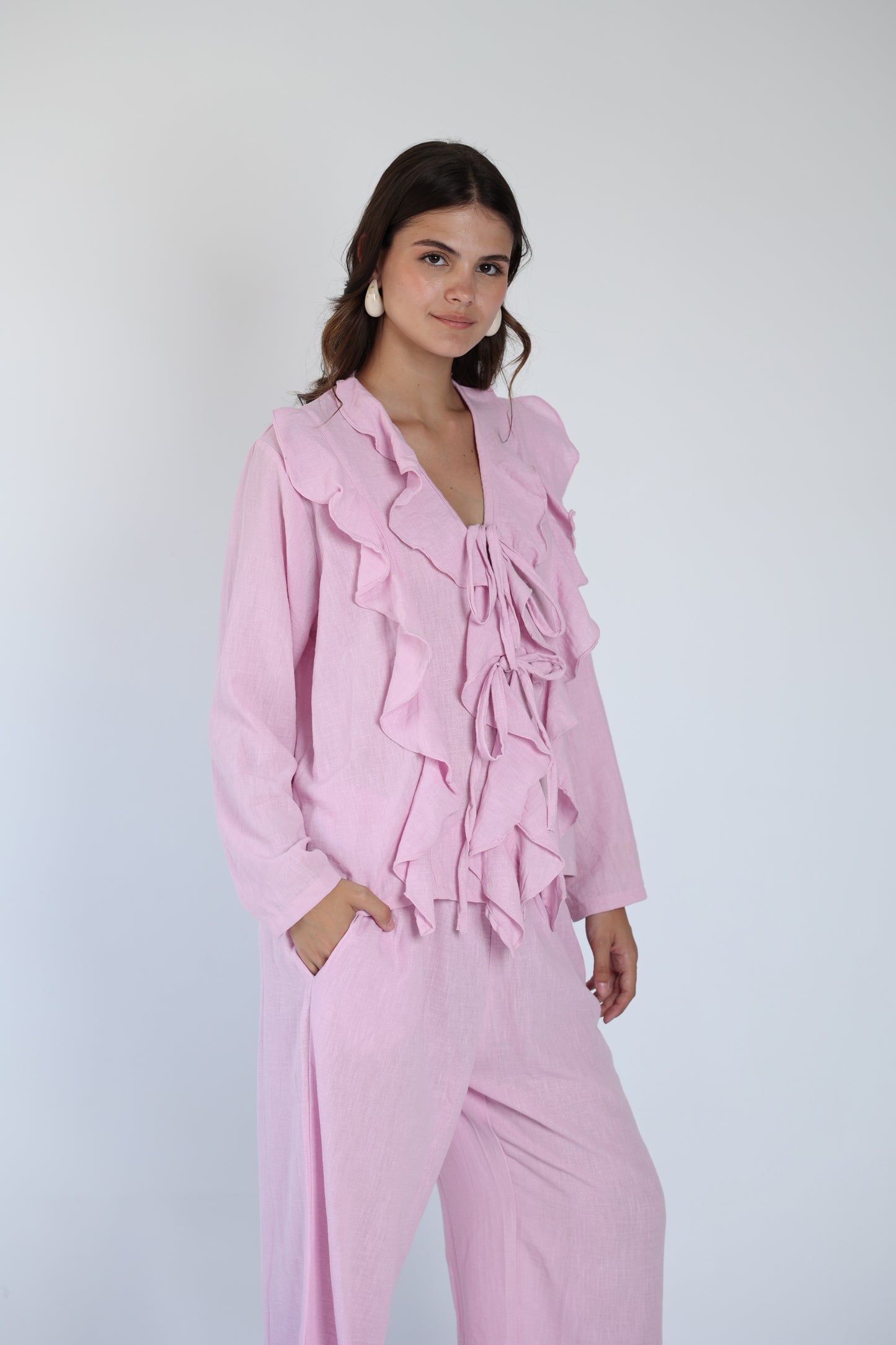 Shimmery ruffle pants