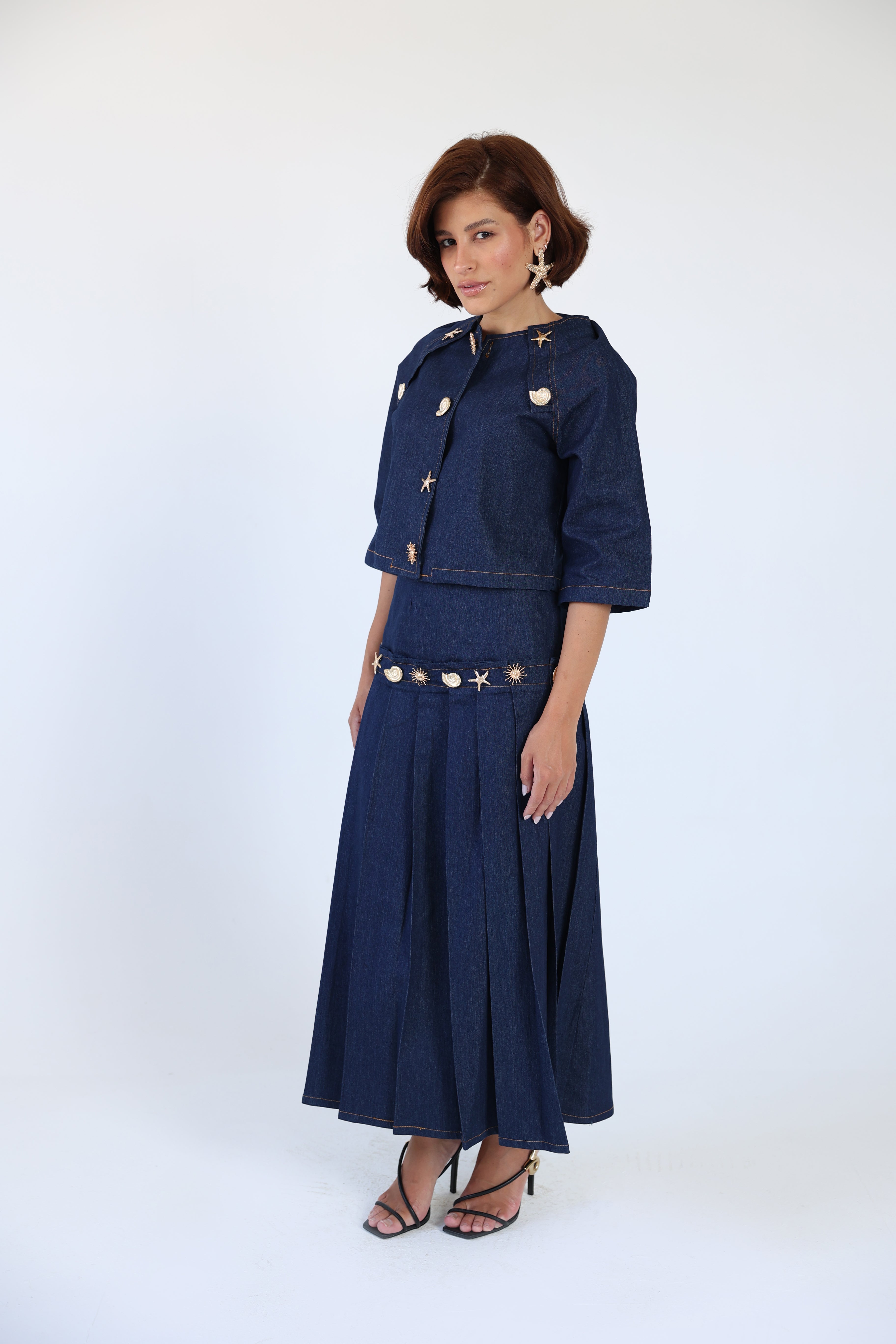 Brooches skirt