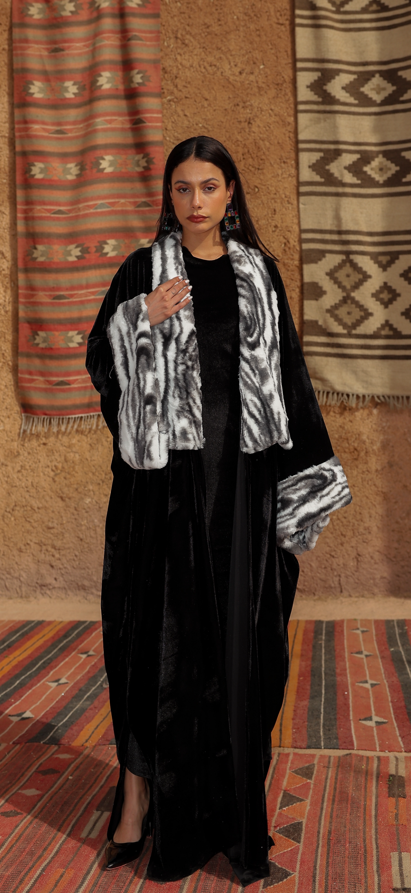 “زيزي" 2.0  black zeezee kaftan