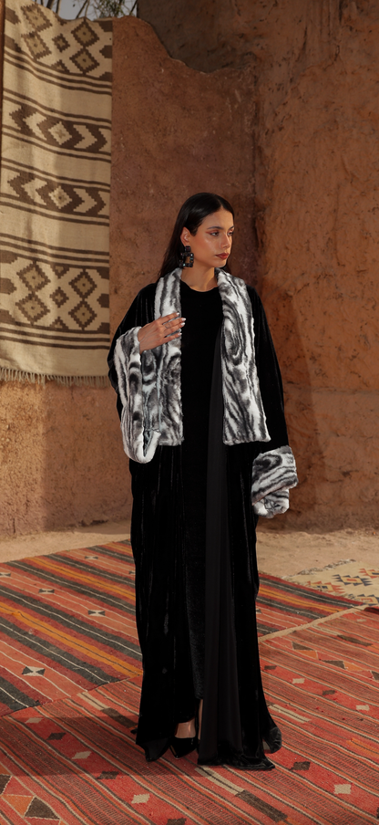 “زيزي" 2.0  black zeezee kaftan