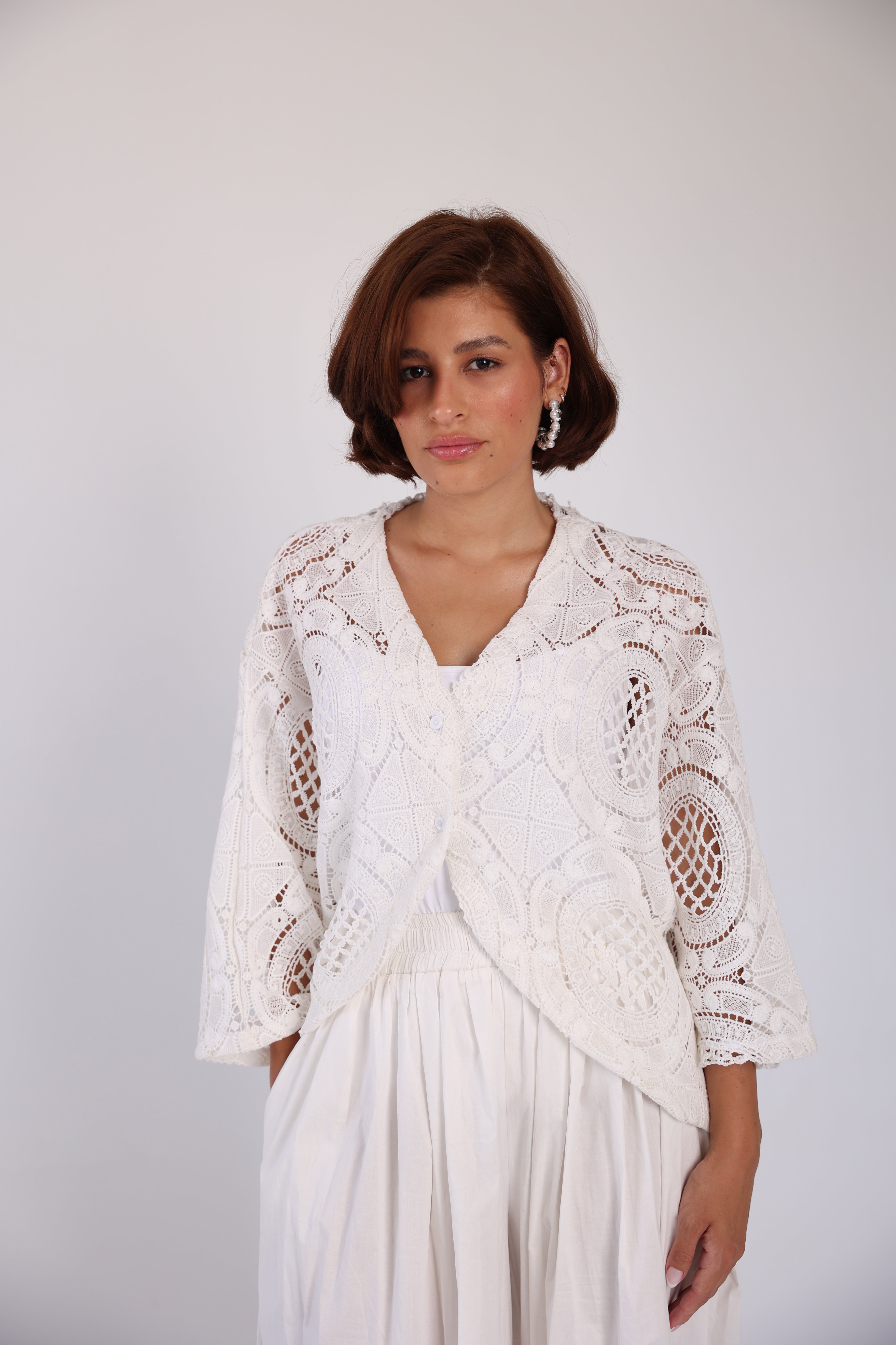 Short crochet kimono