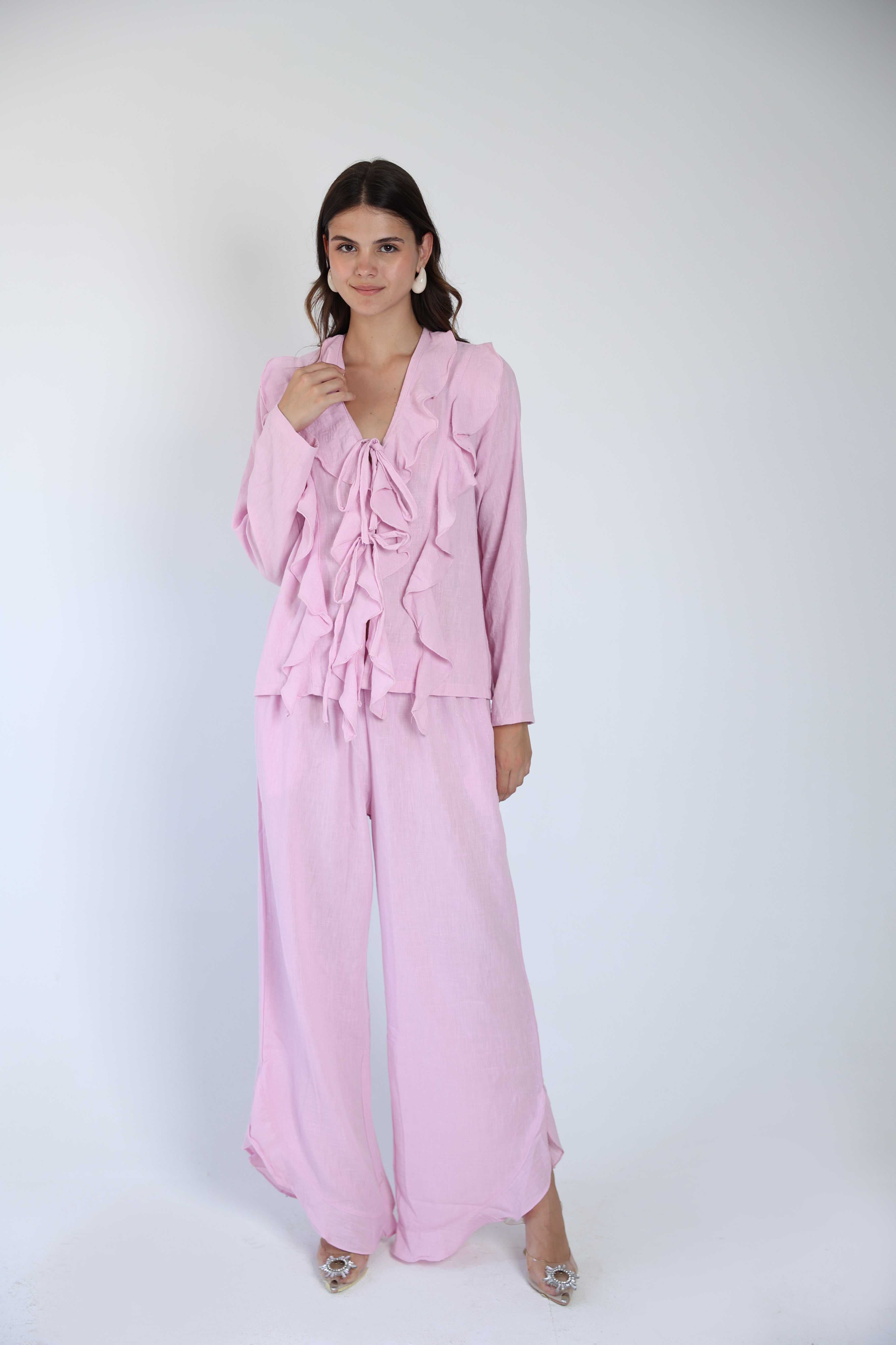 Shimmery ruffle pants
