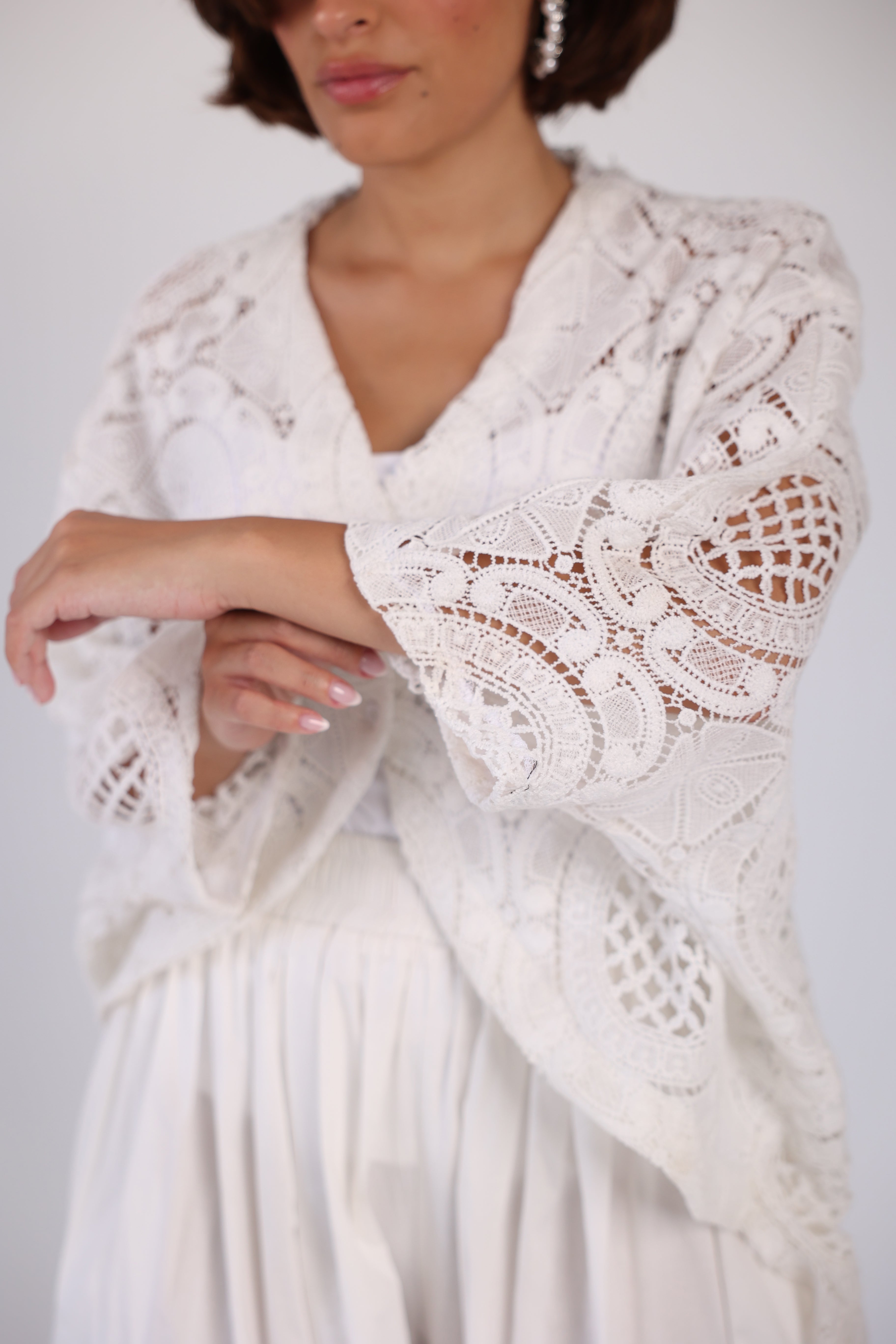 Short crochet kimono