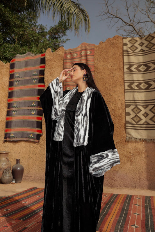 “زيزي" 2.0  black zeezee kaftan