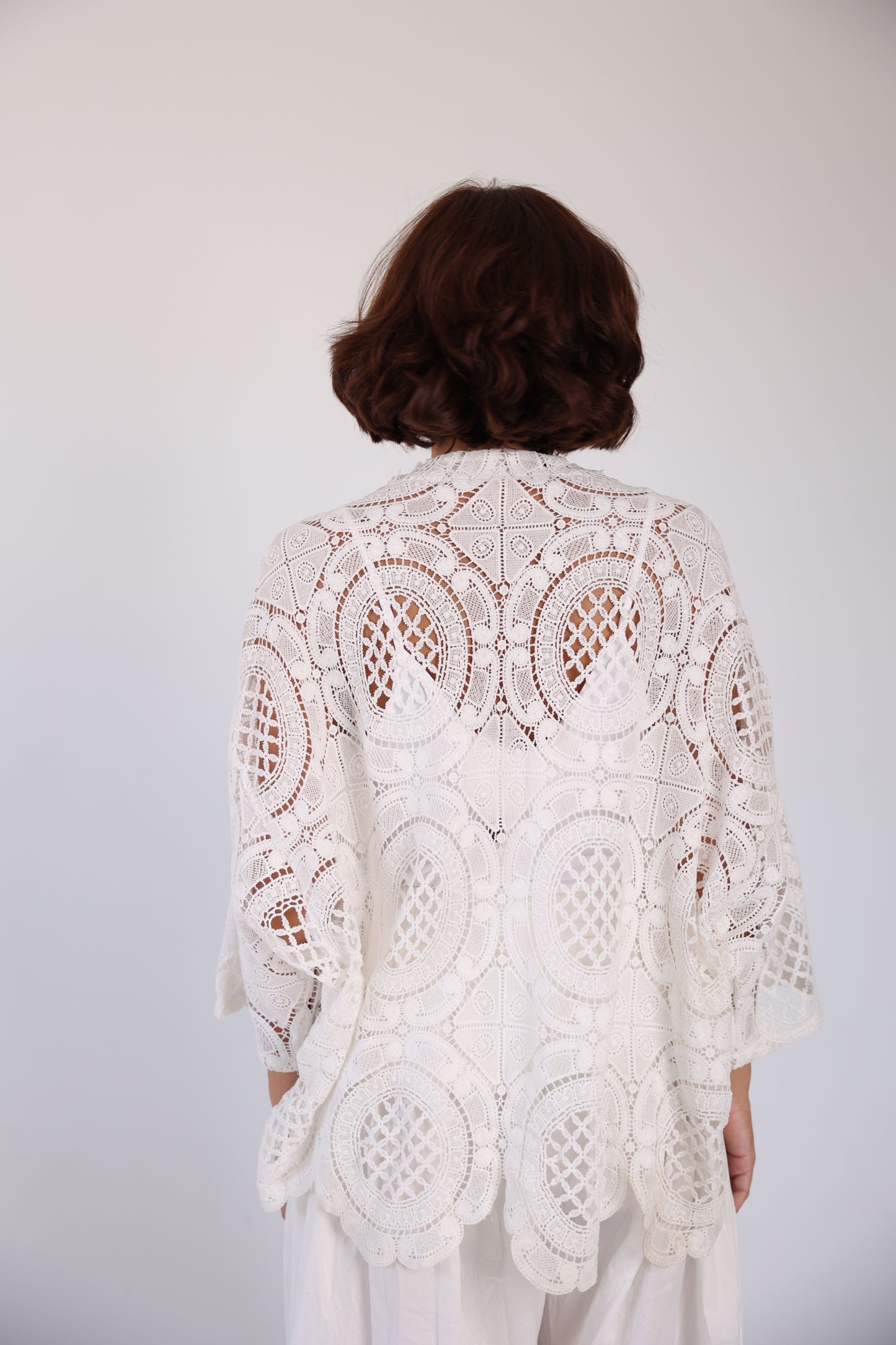 Short crochet kimono