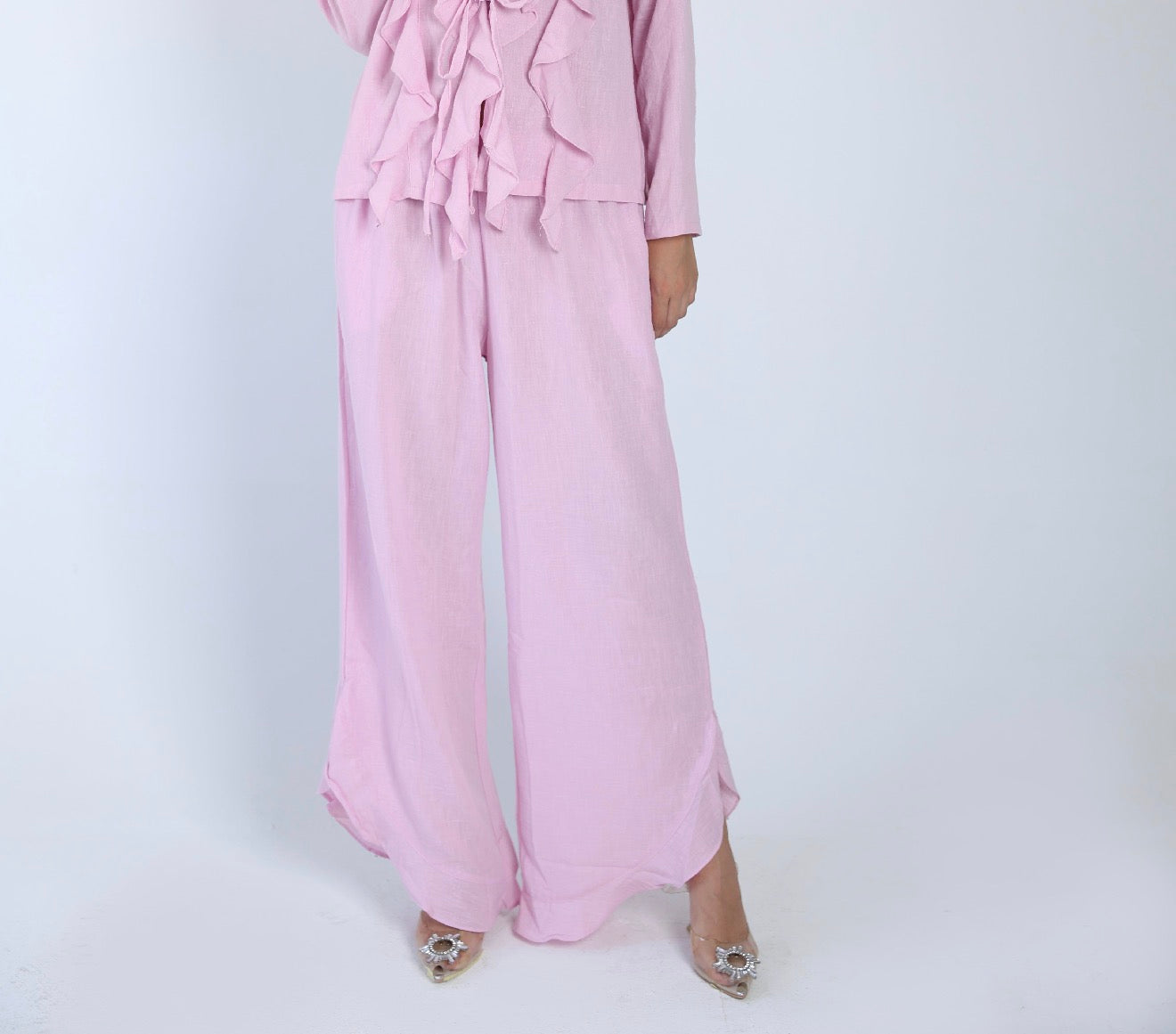 Shimmery ruffle pants