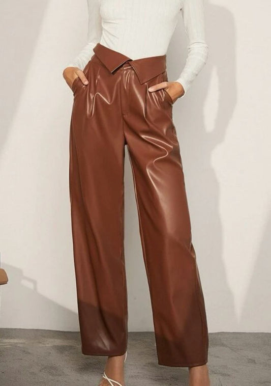 Inverted waist leather pants