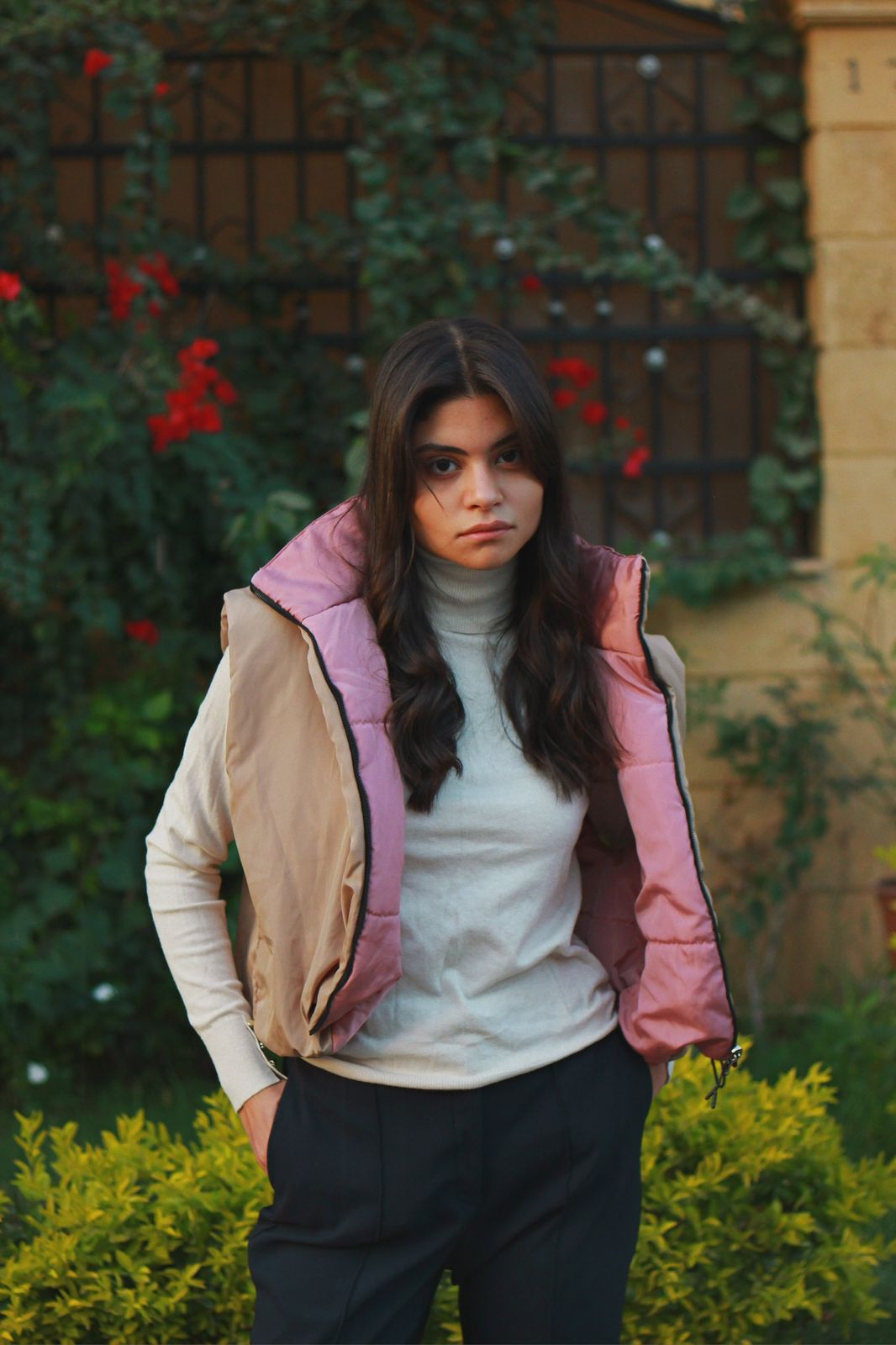 Reversible puffer vest