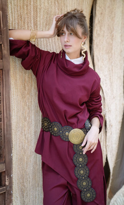 High low contrast burgundy set