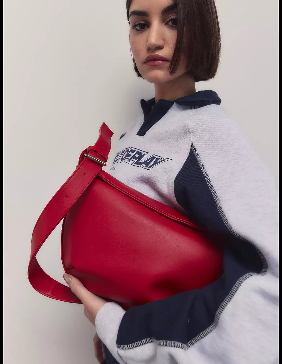 Crescent fiery red bag